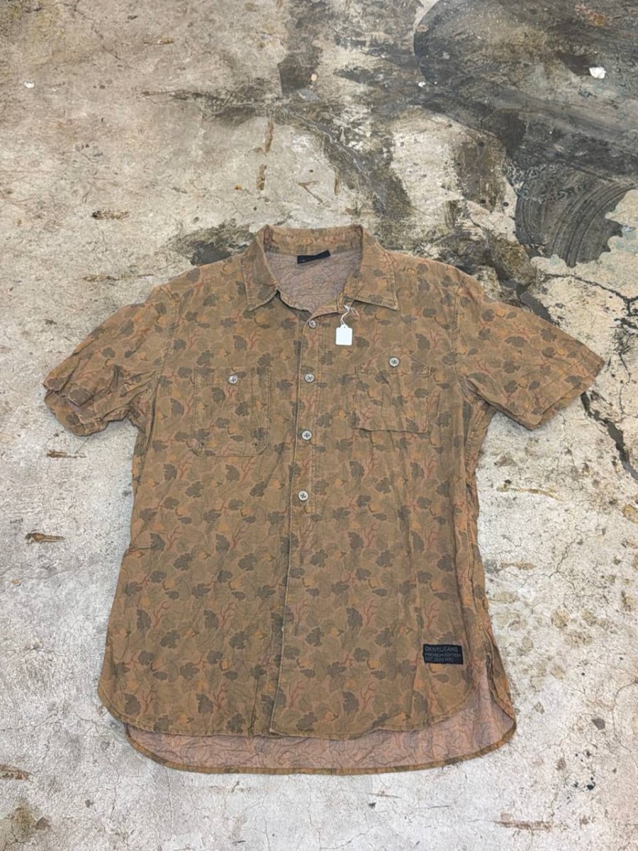 DKNY Jeans short sleeve shirt floral design brown M