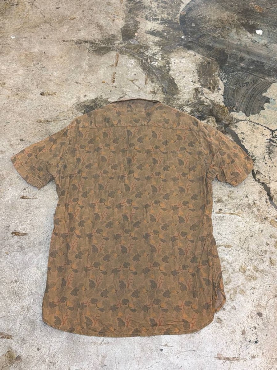 DKNY Jeans short sleeve shirt floral design brown M
