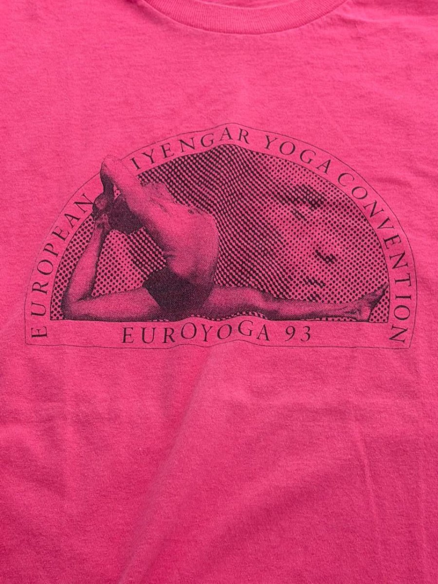 European Iyengar Yoga Convention 1993 Single Stitch T-Shirt Pink