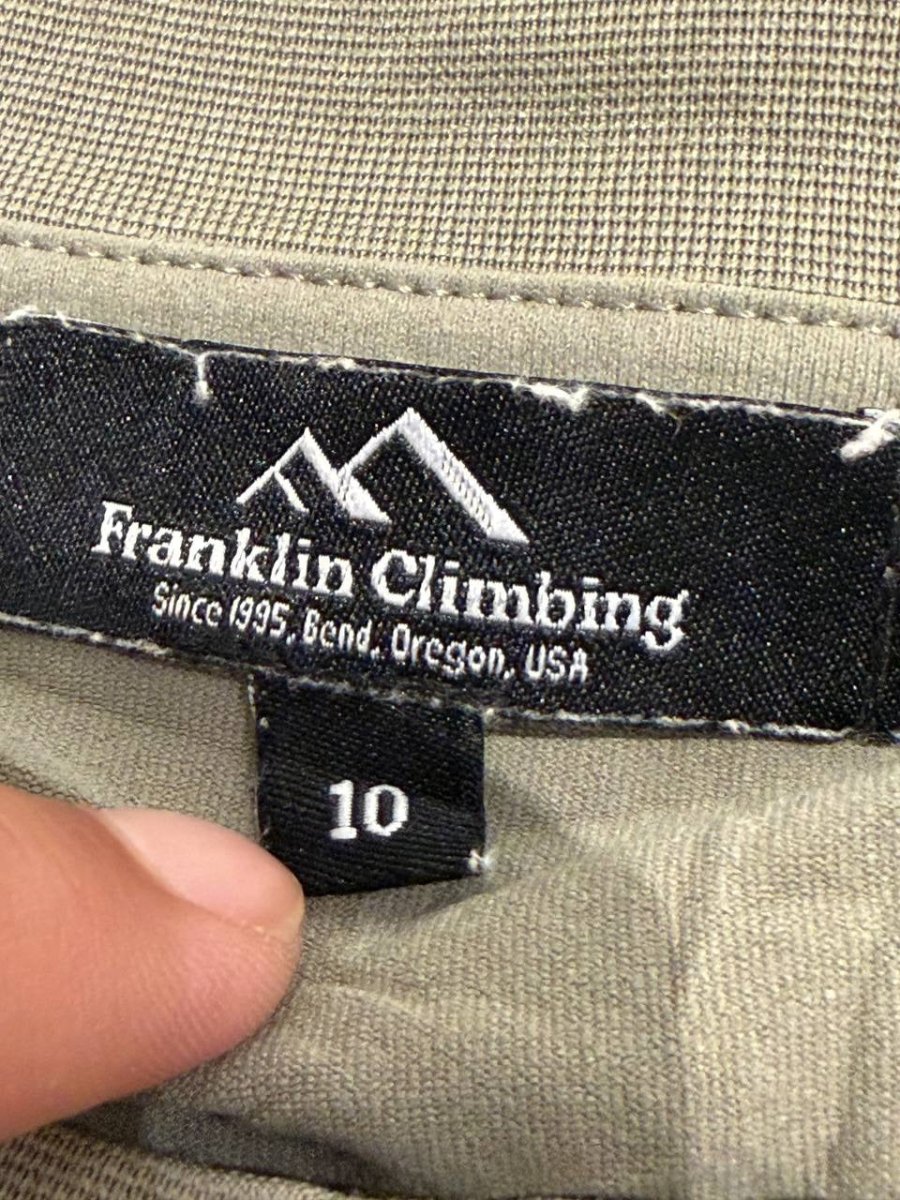 Franklin Climbing Graphic T-Shirt logo olive size 10