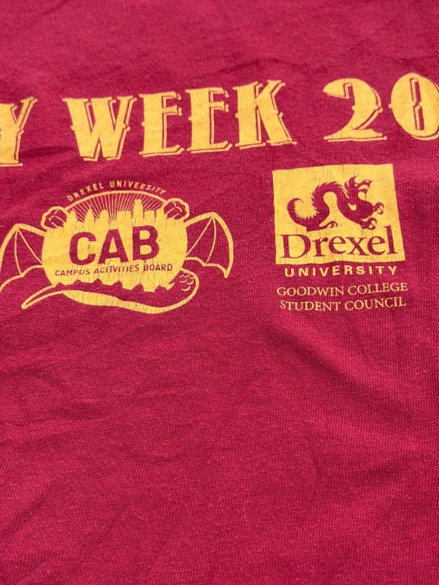 Gildan Graphic T-Shirt Comedy Week Red Size M