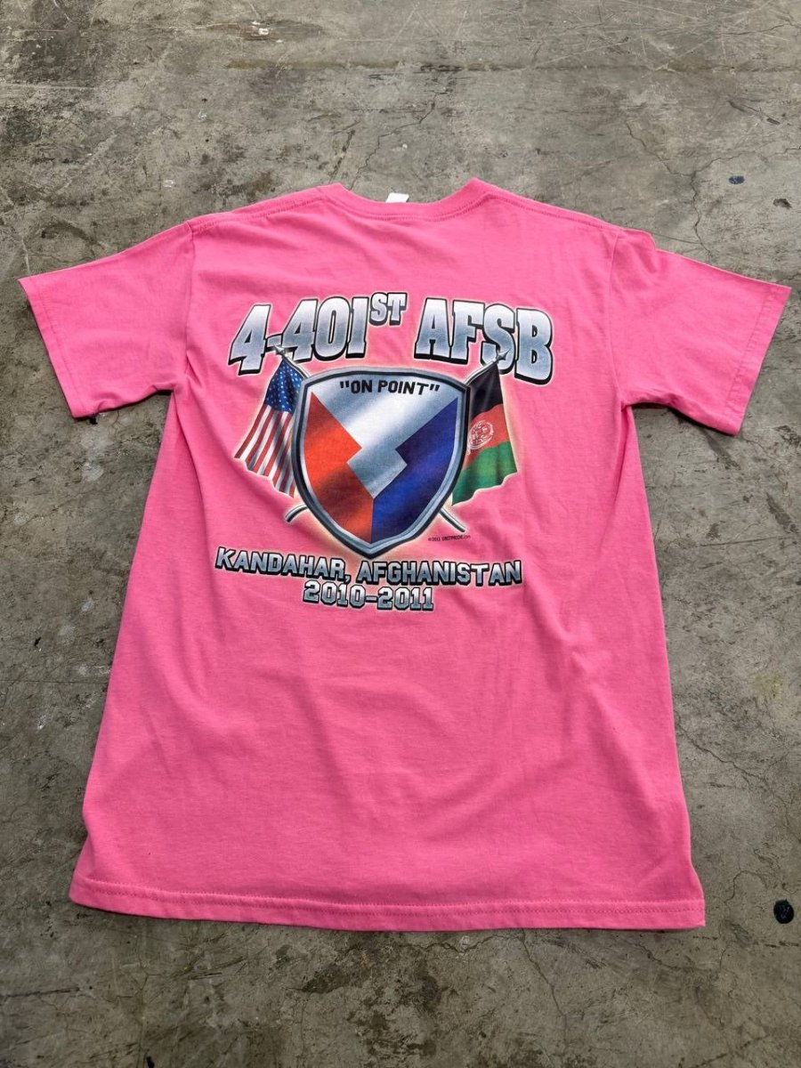 Gildan graphic t-shirt 4-401st AFSB design pink size S