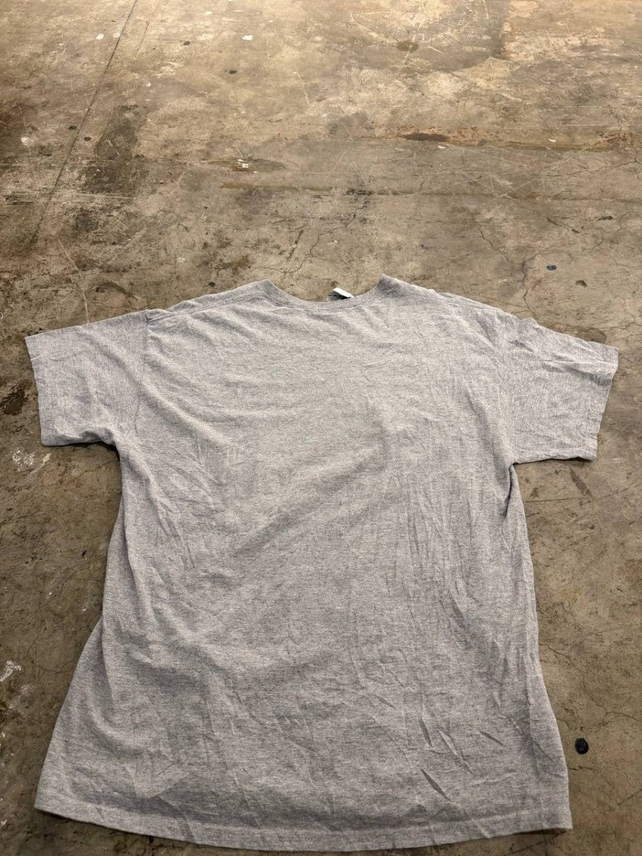 Gildan graphic t-shirt never give up design grey XL