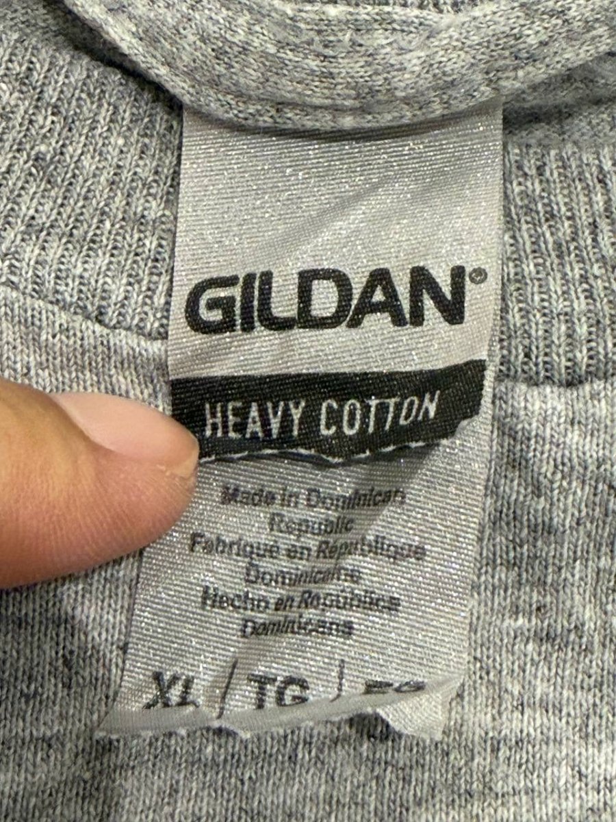 Gildan graphic t-shirt never give up design grey XL