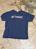 Gildan graphic t-shirt got freedom? navy XL