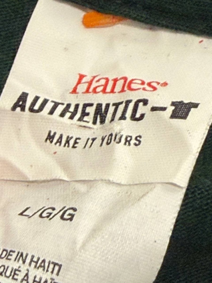 Hanes Graphic T-Shirt Christmas Tea Sandwich Squad Green Size L