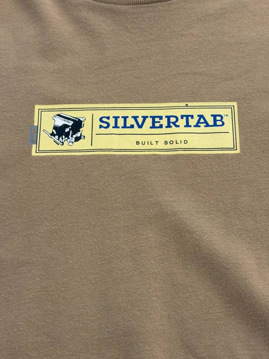 Levi's Silver Tab graphic t-shirt Built Solid tan L