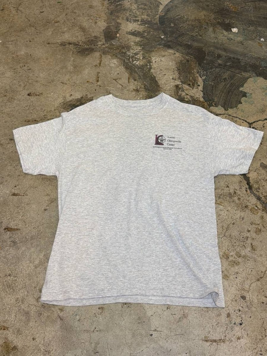 Lucas Chiropractic Center graphic t-shirt grey L