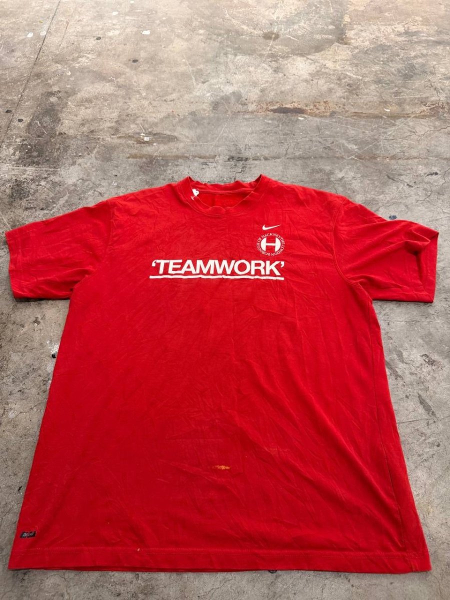 Nike Graphic T-Shirt Hackney Marsh Red