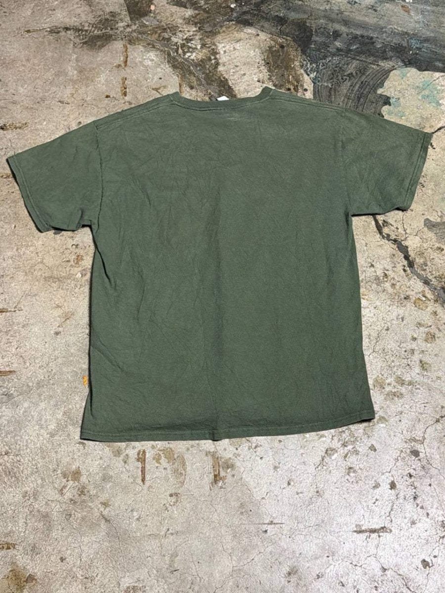 Port & Co graphic t-shirt bear graphic green L