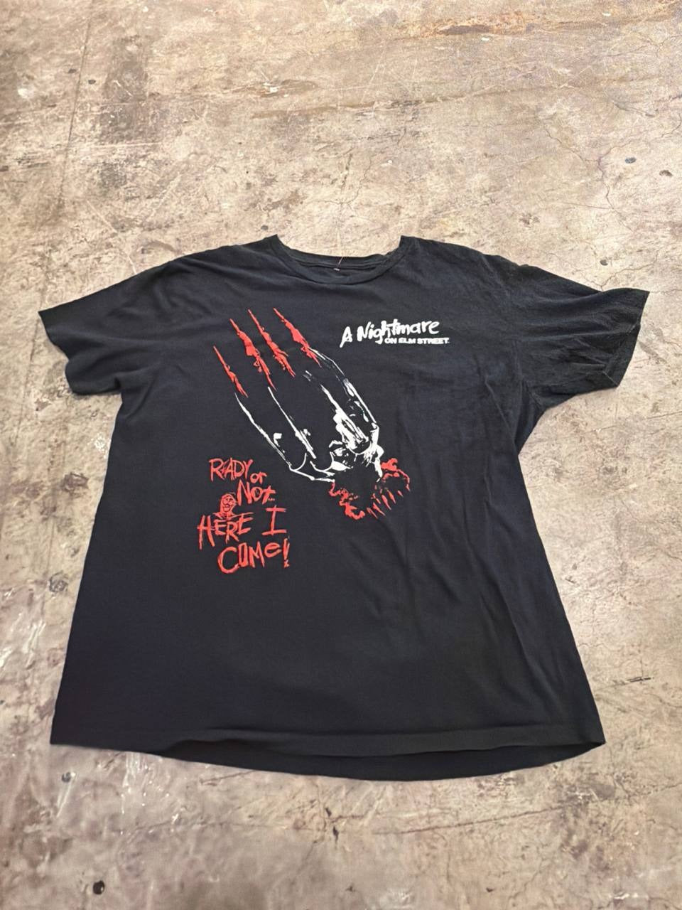 A Nightmare on Elm Street graphic T-shirt black size L
