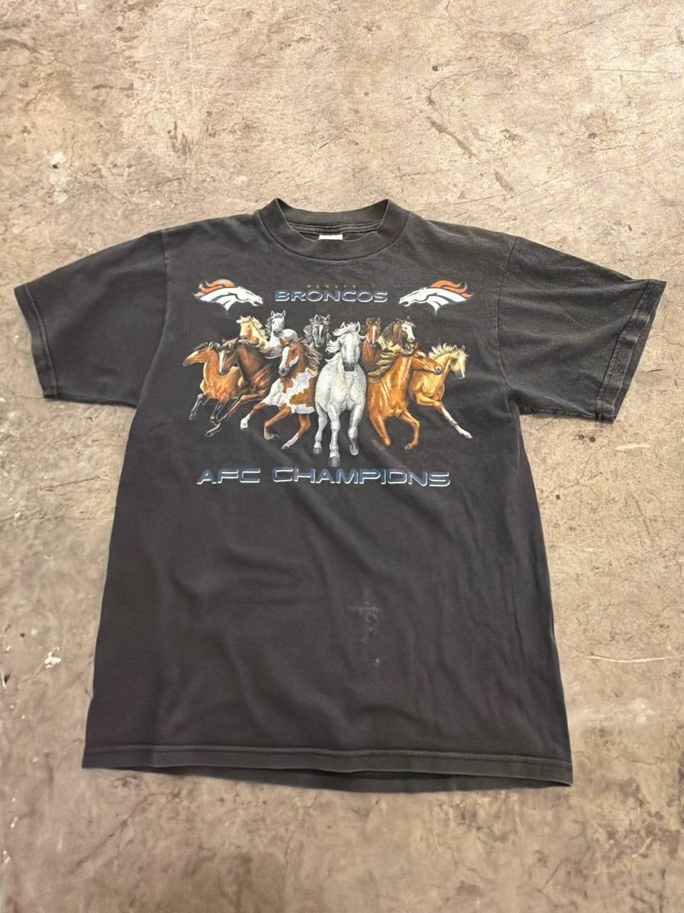 Logo 7 Graphic T-Shirt Broncos AFC Champions Black Medium