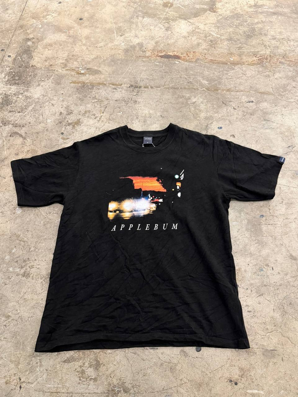 Applebum graphic t-shirt abstract design black size L