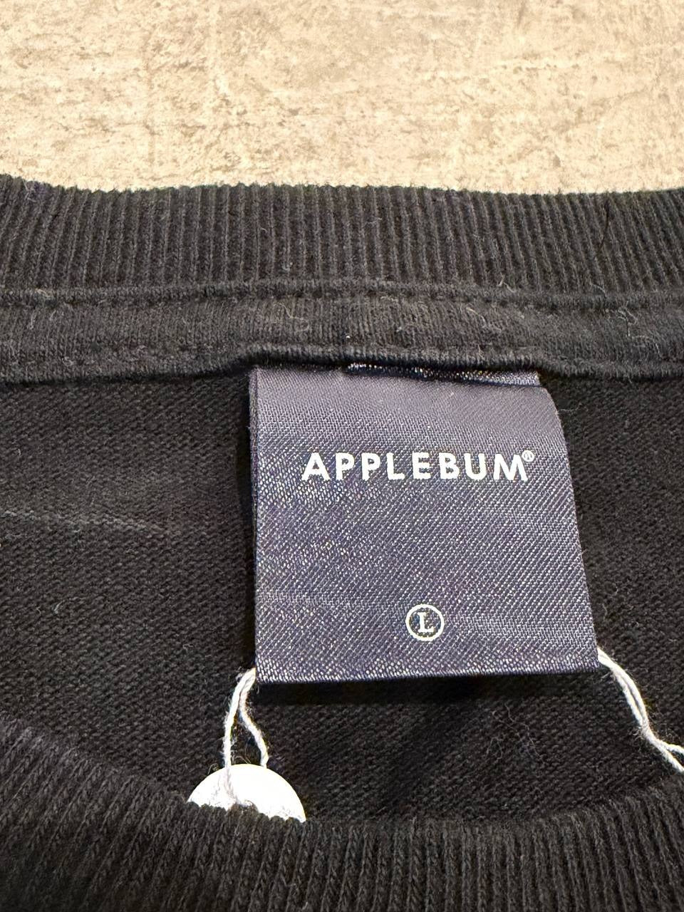 Applebum graphic t-shirt abstract design black size L