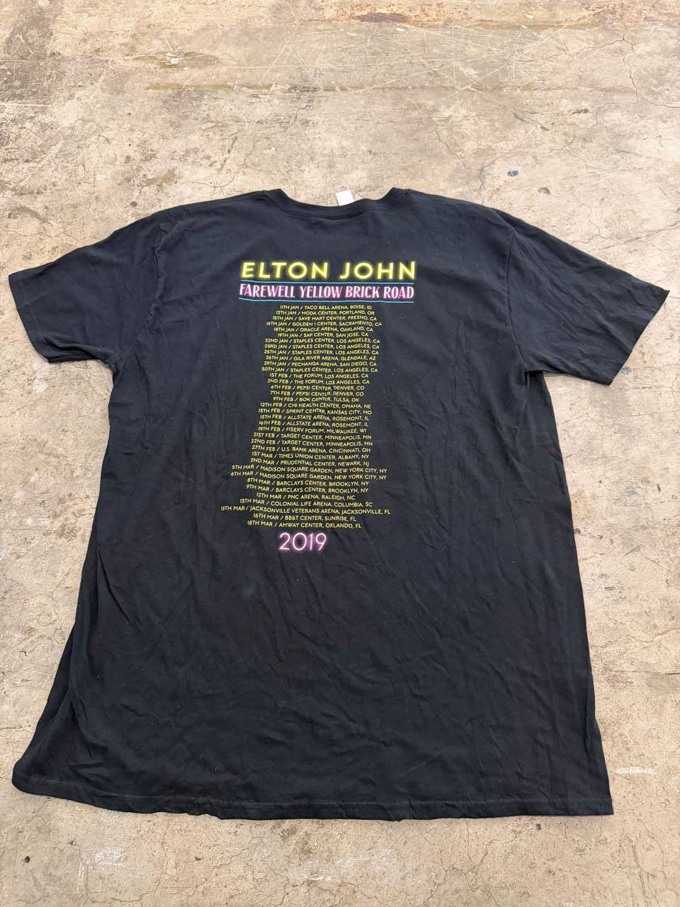 Elton John Graphic T-Shirt Farewell Tour Black XL
