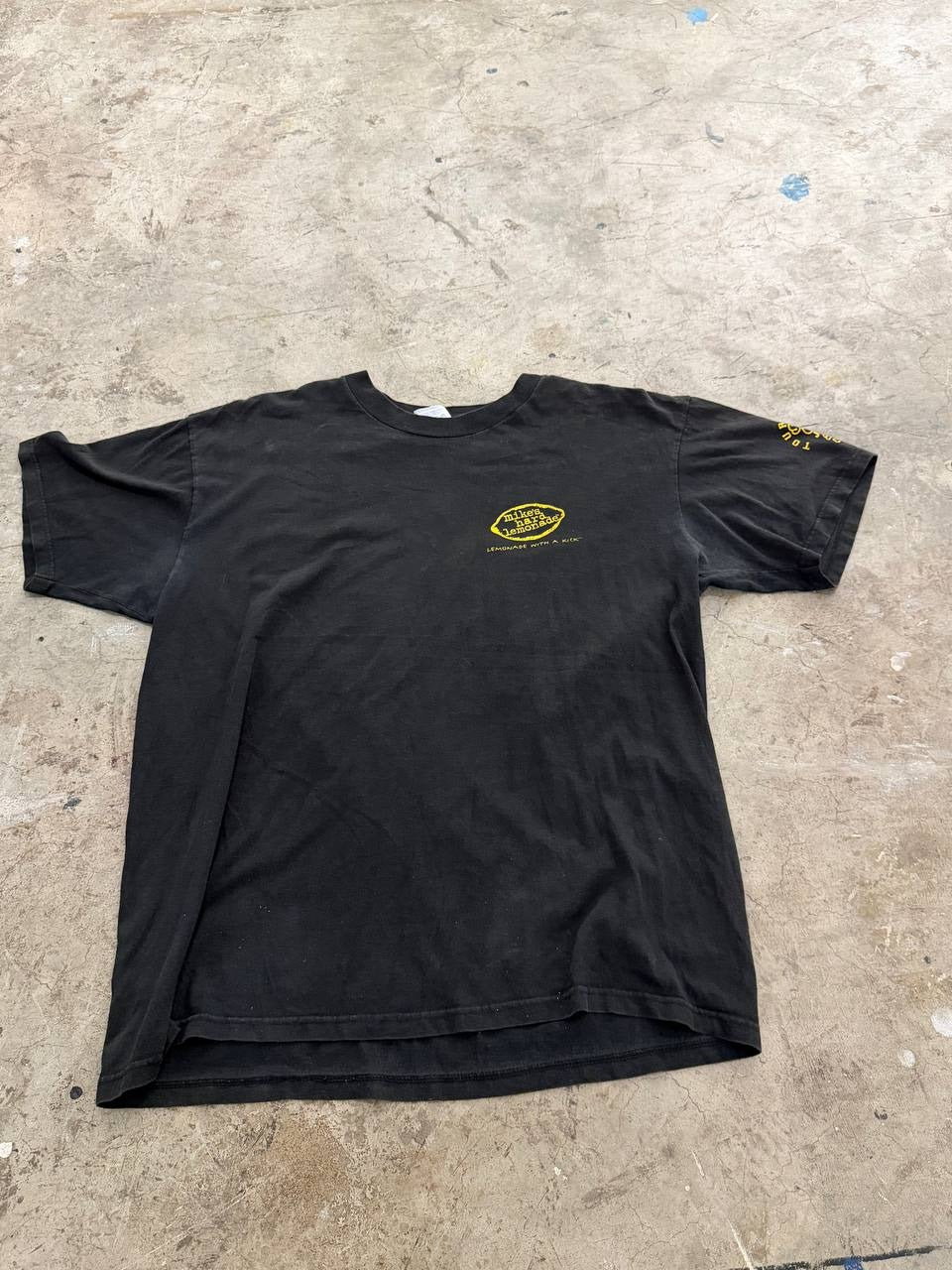 Hanes graphic t-shirt Mike's Hard Lemonade black XL