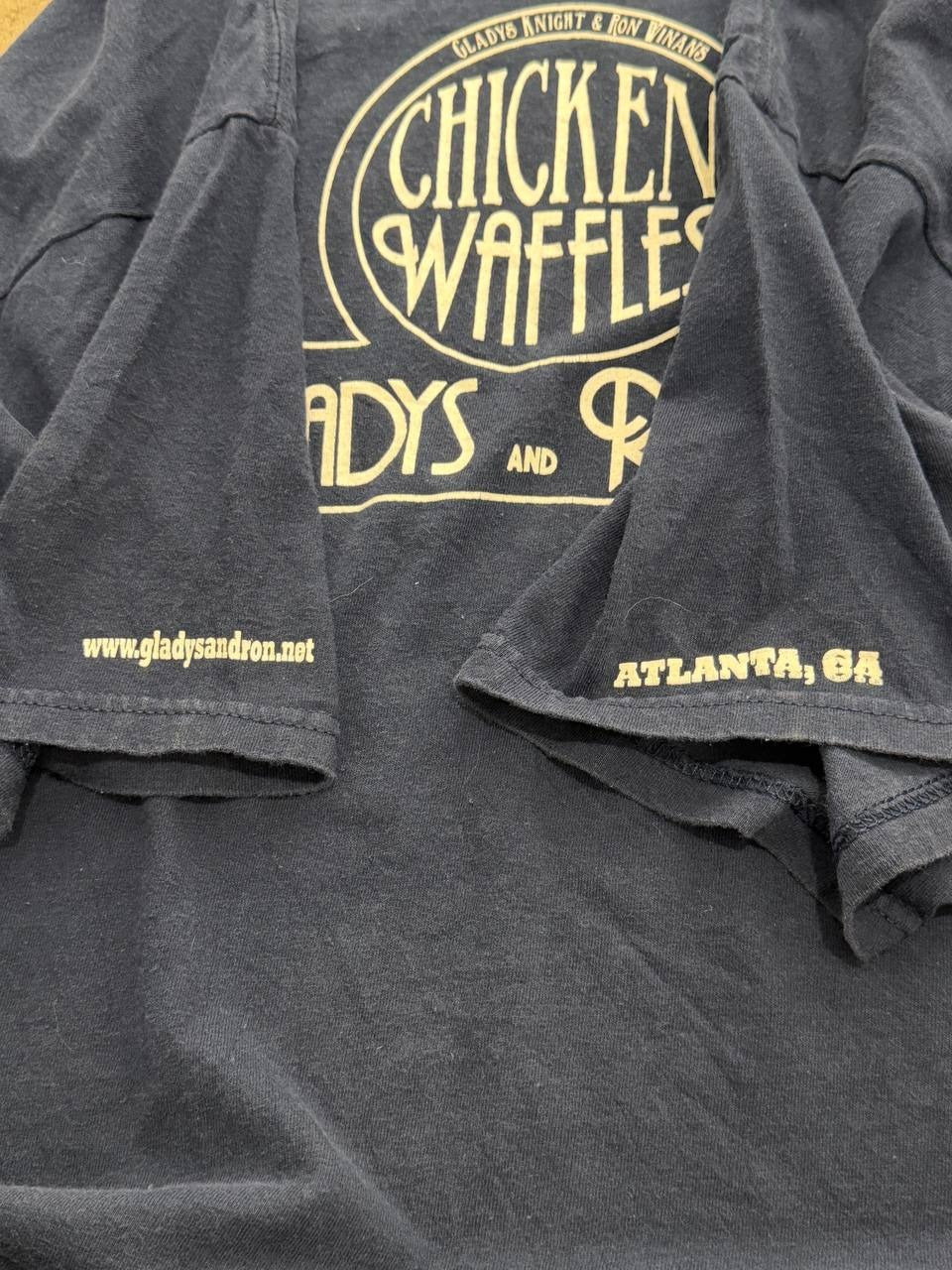 Gildan Graphic T-Shirt Gladys and Ron's Chicken & Waffles Blue Size 2XL