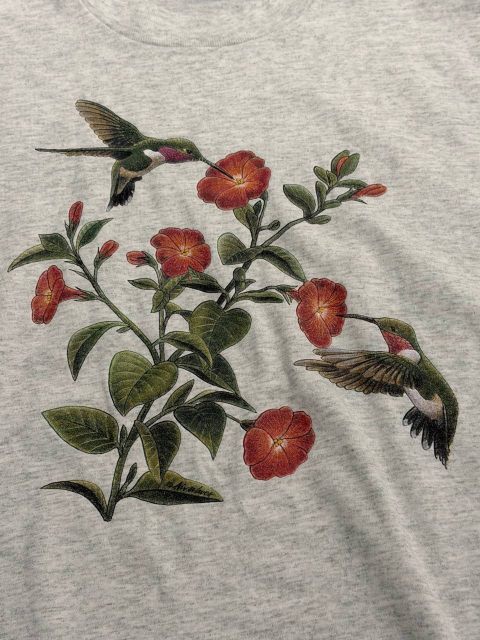 Fruit of the Loom graphic t-shirt hummingbird floral grey size L
