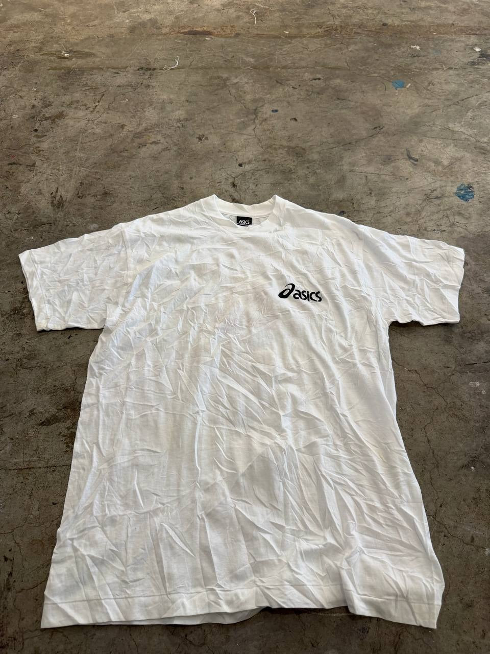Asics T-Shirt 2002 Marathon Finisher Graphic White