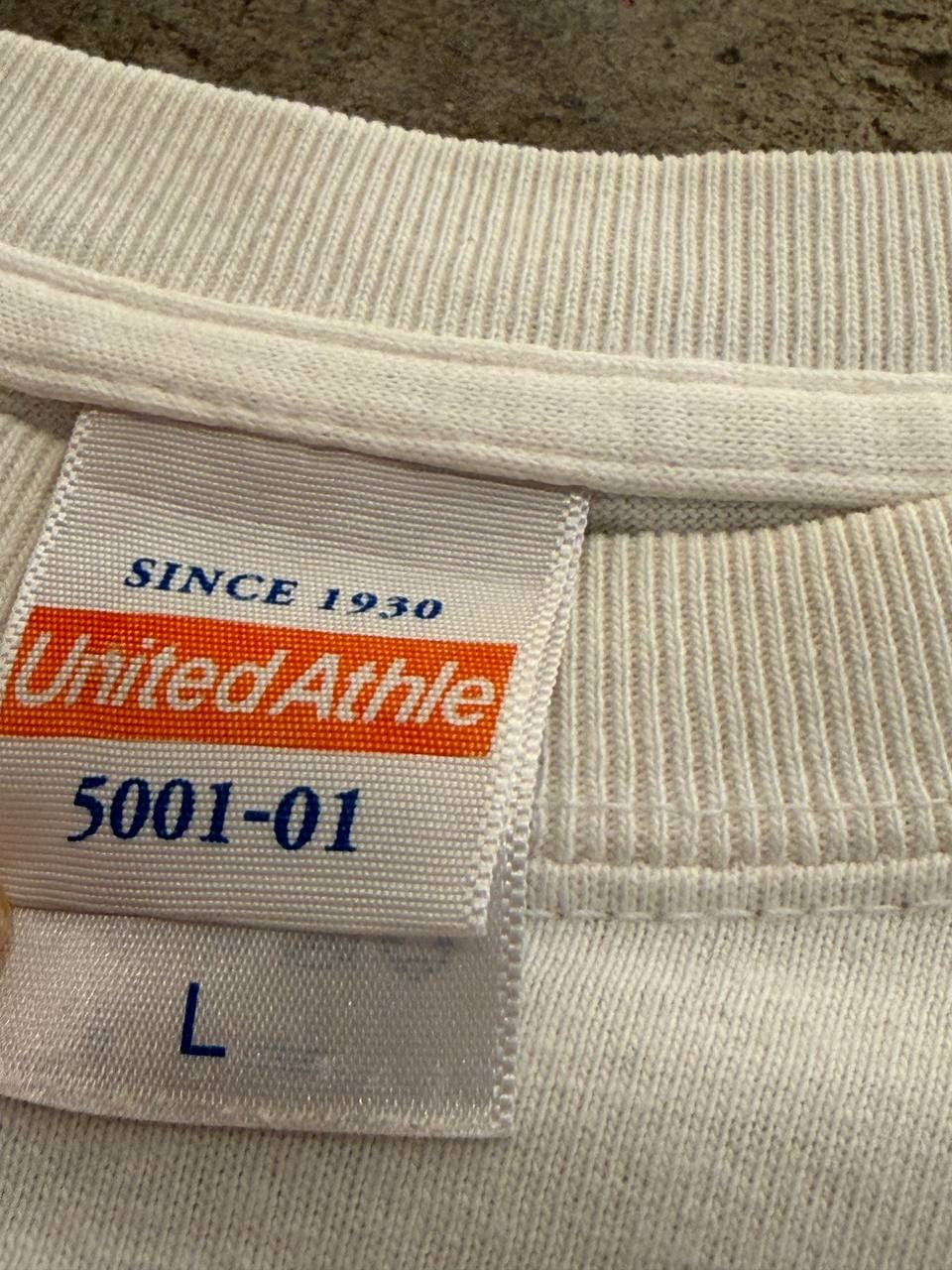 United Athle Graphic T-Shirt subtle design white L
