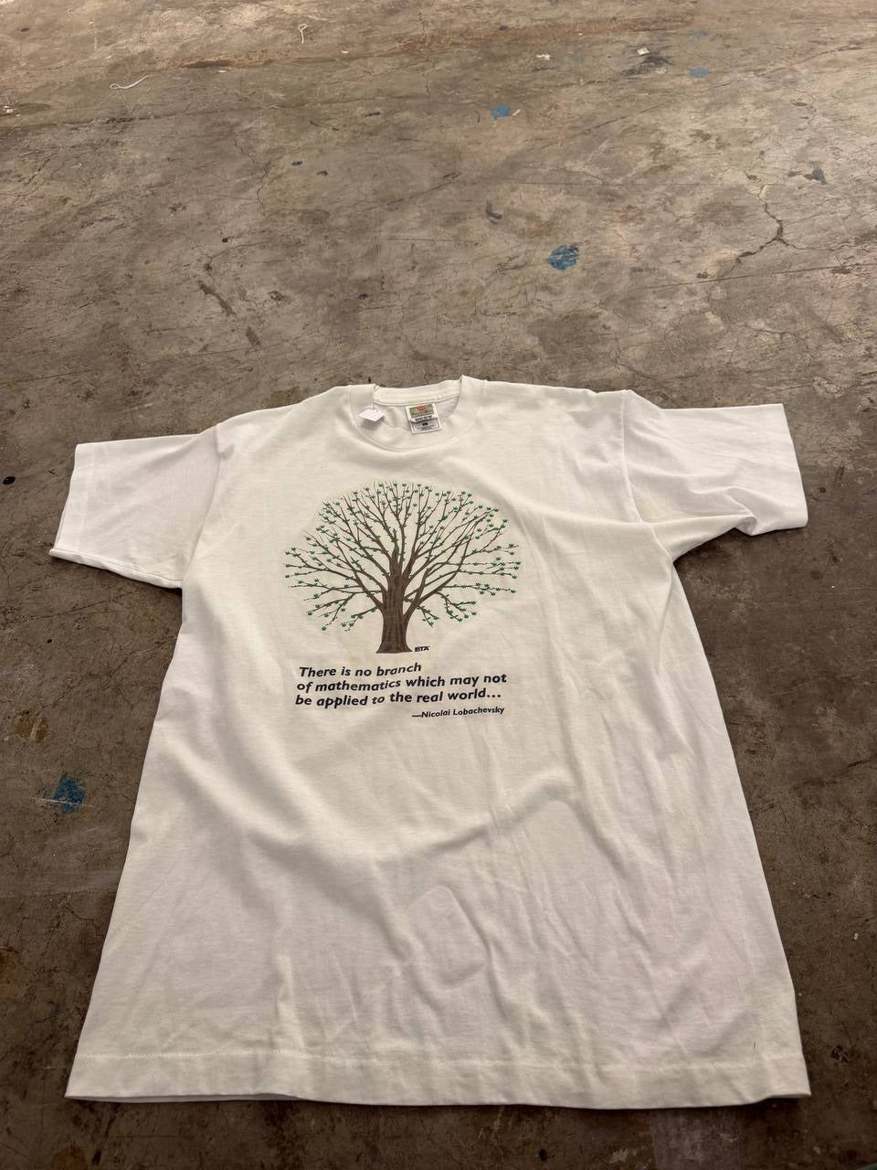 Fruit of the Loom Graphic T-Shirt tree White L