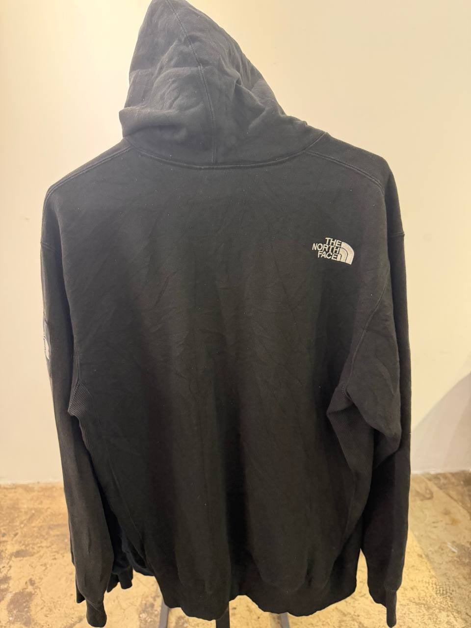 The North Face hoodie logo black