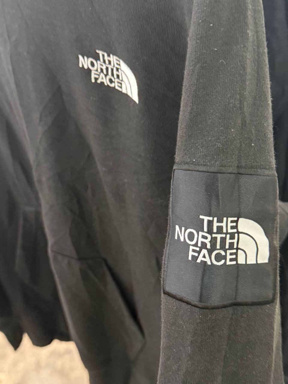 The North Face hoodie logo black
