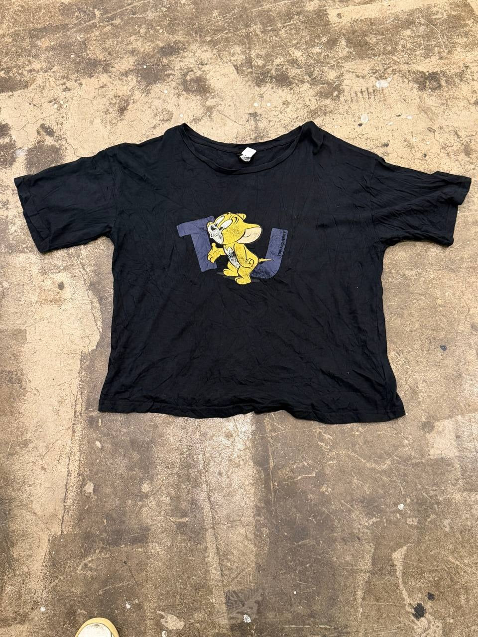 Tom & Jerry graphic t-shirt featuring the mouse Jerry in black