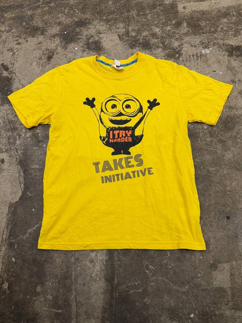Despicable Me graphic t-shirt Minion yellow