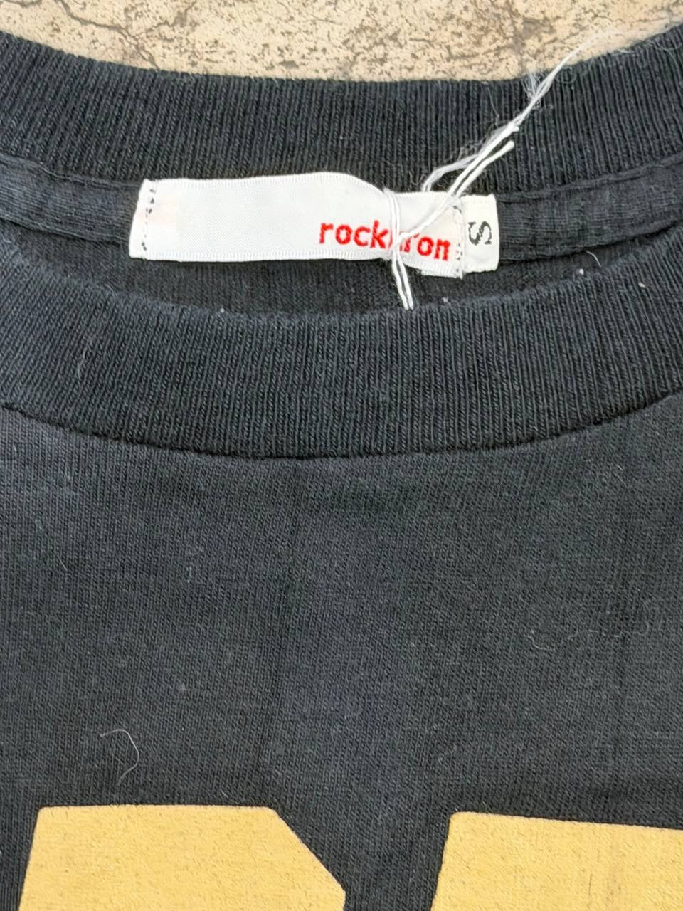 Rockinon Graphic T-Shirt Rock in Japan Fes 2005 Black S