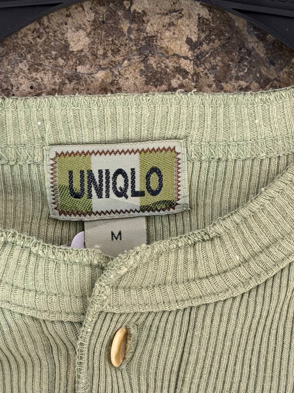 Uniqlo long sleeve shirt ribbed style light green M