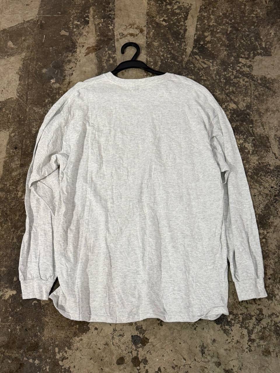 Gildan long sleeve t-shirt Captain Street graphic grey XL