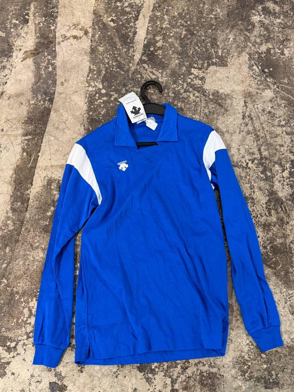 DESCENTE long sleeve polo athletic shirt blue M