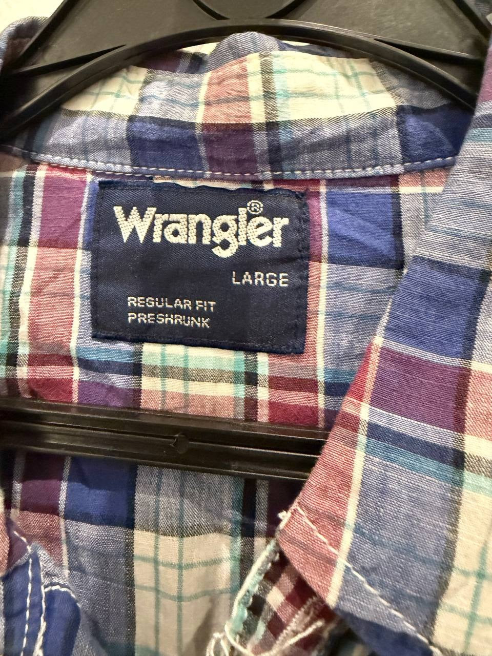 Wrangler short sleeve plaid shirt red blue L