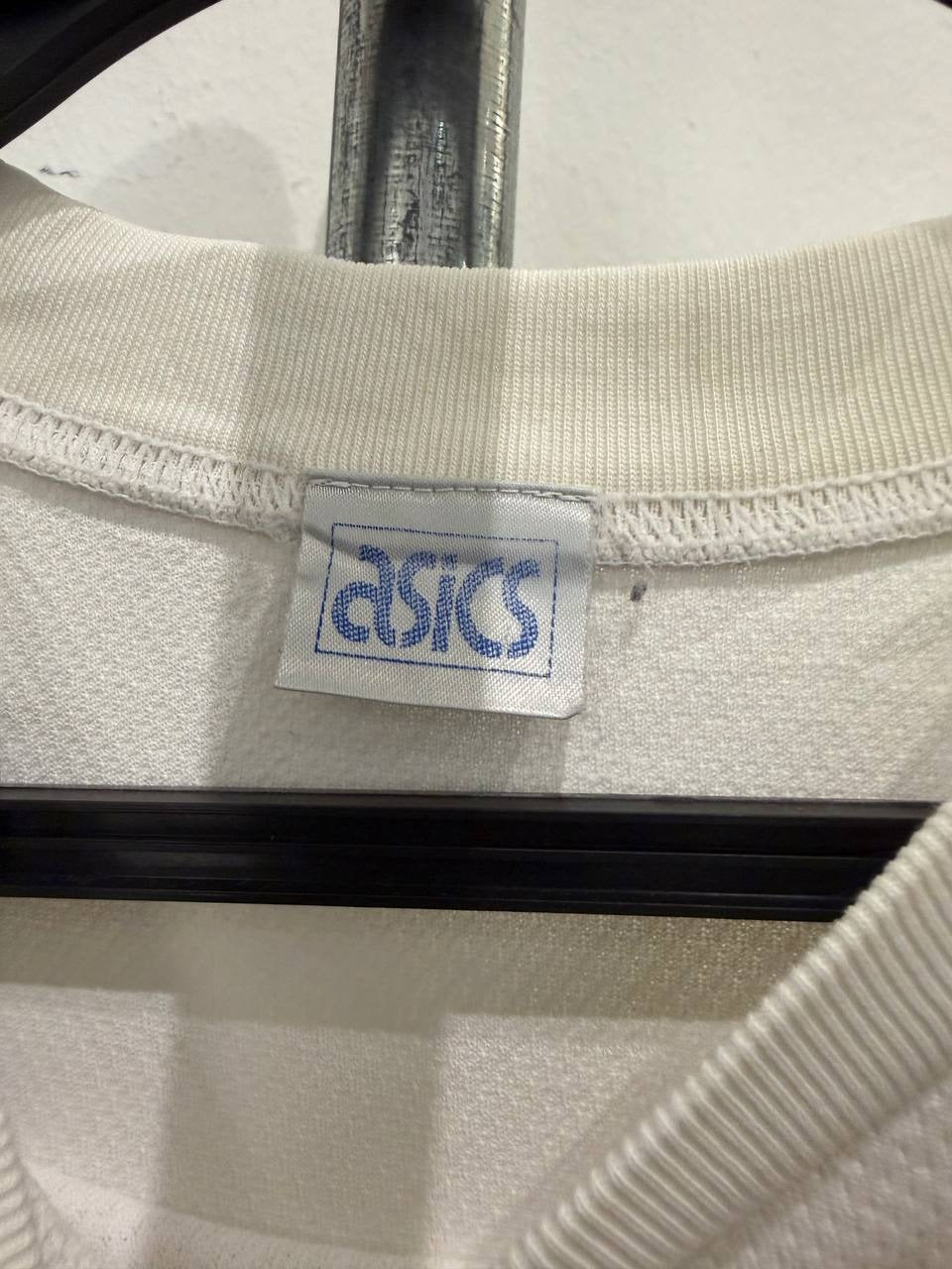 Asics crew neck t-shirt textured design cream L
