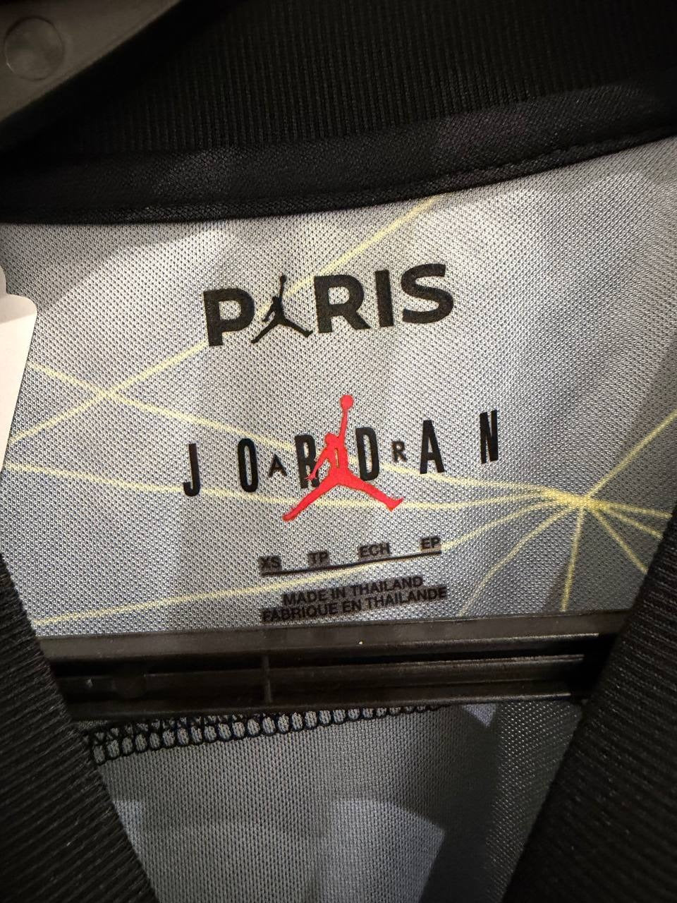 Jordan soccer jersey black graphic design XS