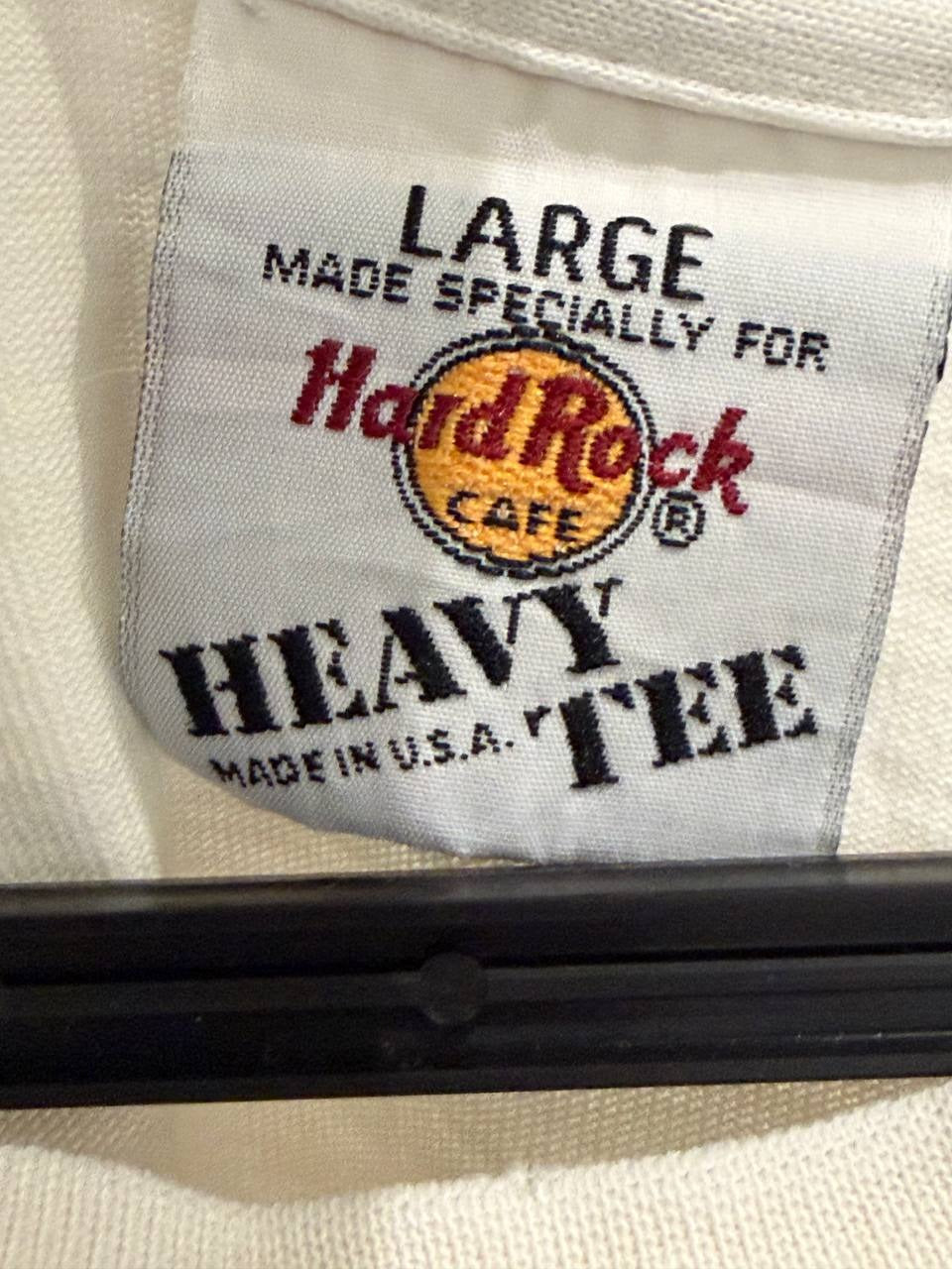 Hard Rock Cafe graphic t-shirt featuring Statue of Liberty design off white L