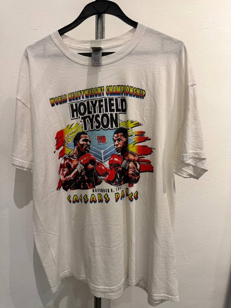 Gildan graphic t-shirt Holyfield Tyson print white XL