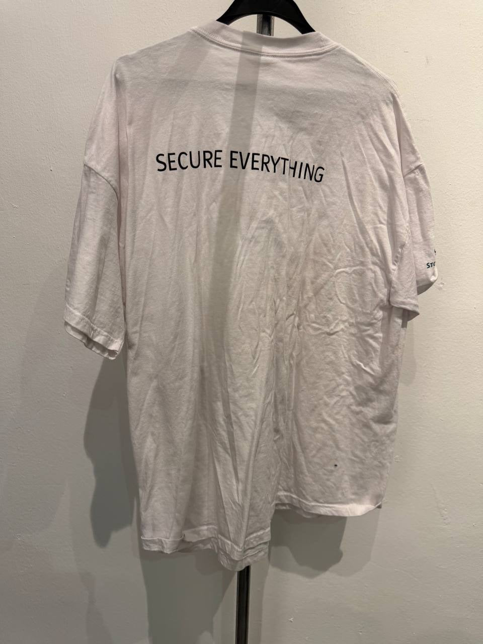 Hanes Graphic T-Shirt Secure Everything White XL