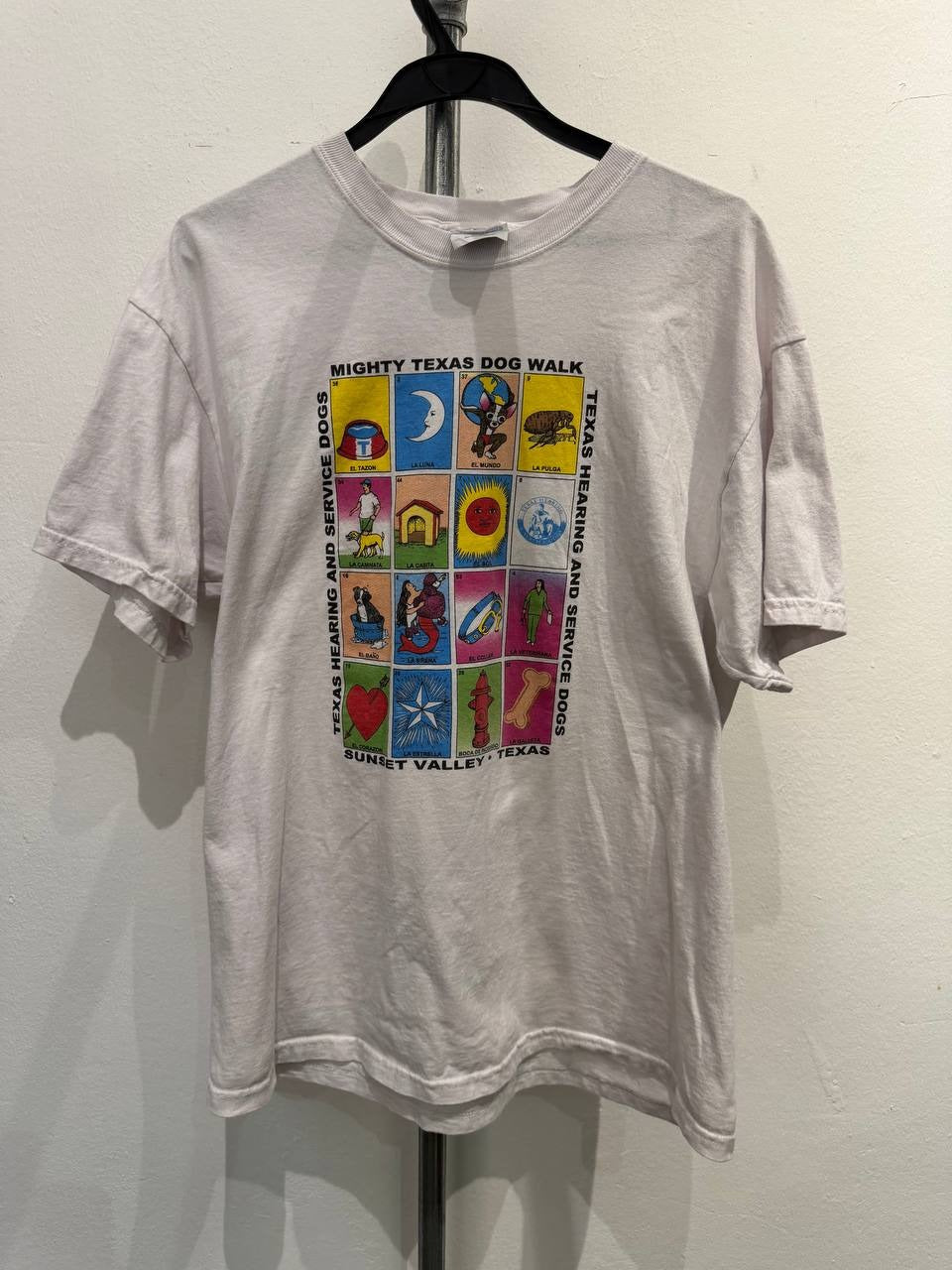 Hanes Graphic T-Shirt Mighty Texas Dog Walk design white L