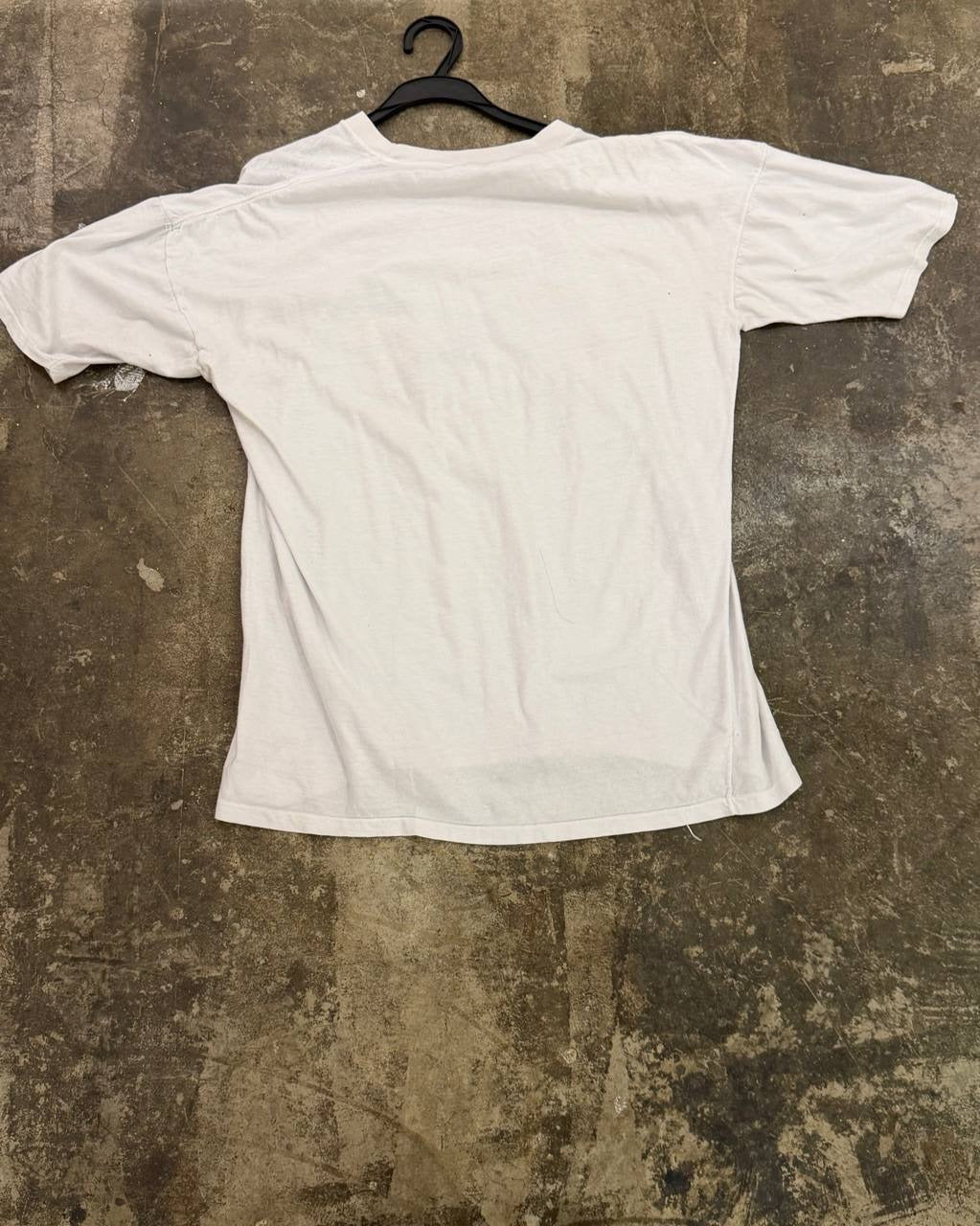 Cocos graphic T-Shirt with 'Sun Your Buns' Cancun design in white XL