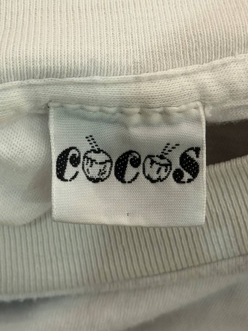 Cocos graphic T-Shirt with 'Sun Your Buns' Cancun design in white XL