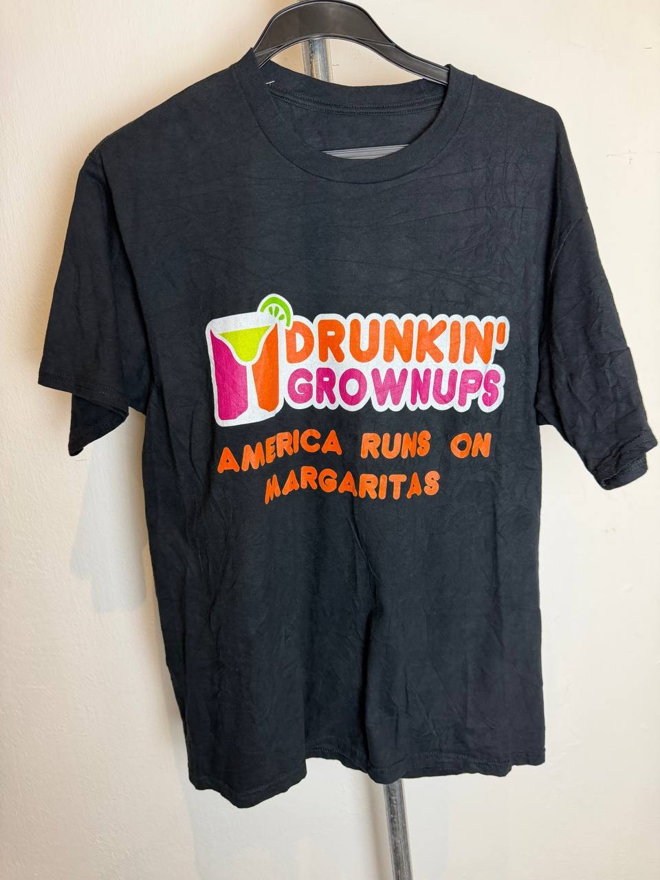Drunkin' Grownups graphic t-shirt black L
