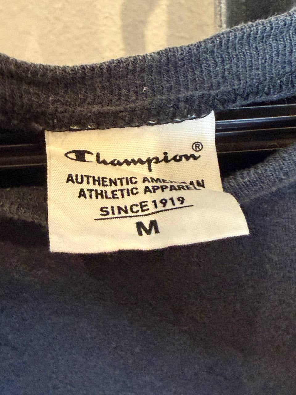 Champion graphic t-shirt black M