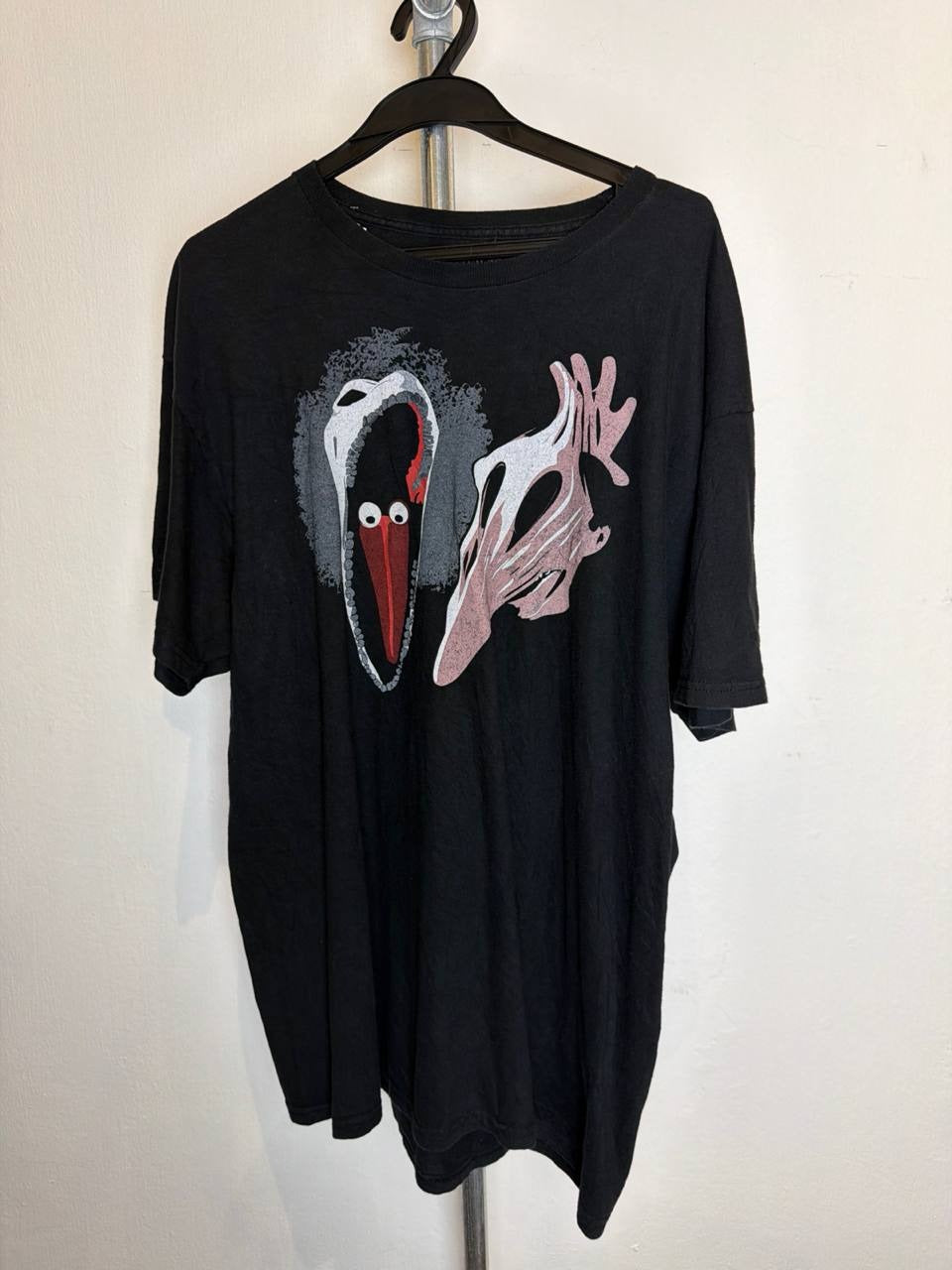 Beetlejuice graphic t-shirt black XL