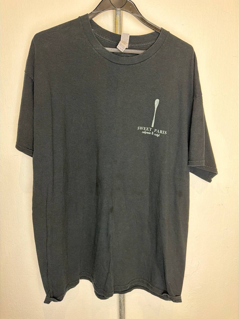 Gildan Graphic T-Shirt Sweet Paris design black XL