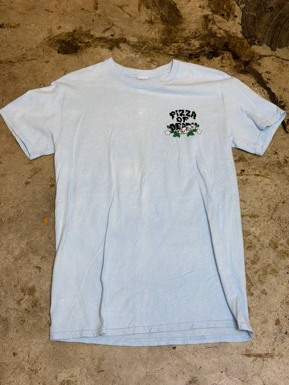 Gildan Graphic T-Shirt Ken Yokoyama I Won't Turn Off My Radio Light Blue S