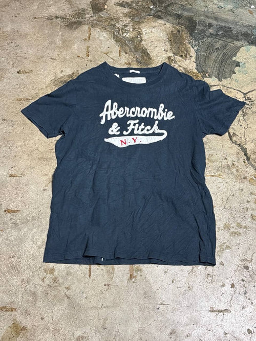 Abercrombie & Fitch graphic t-shirt navy L