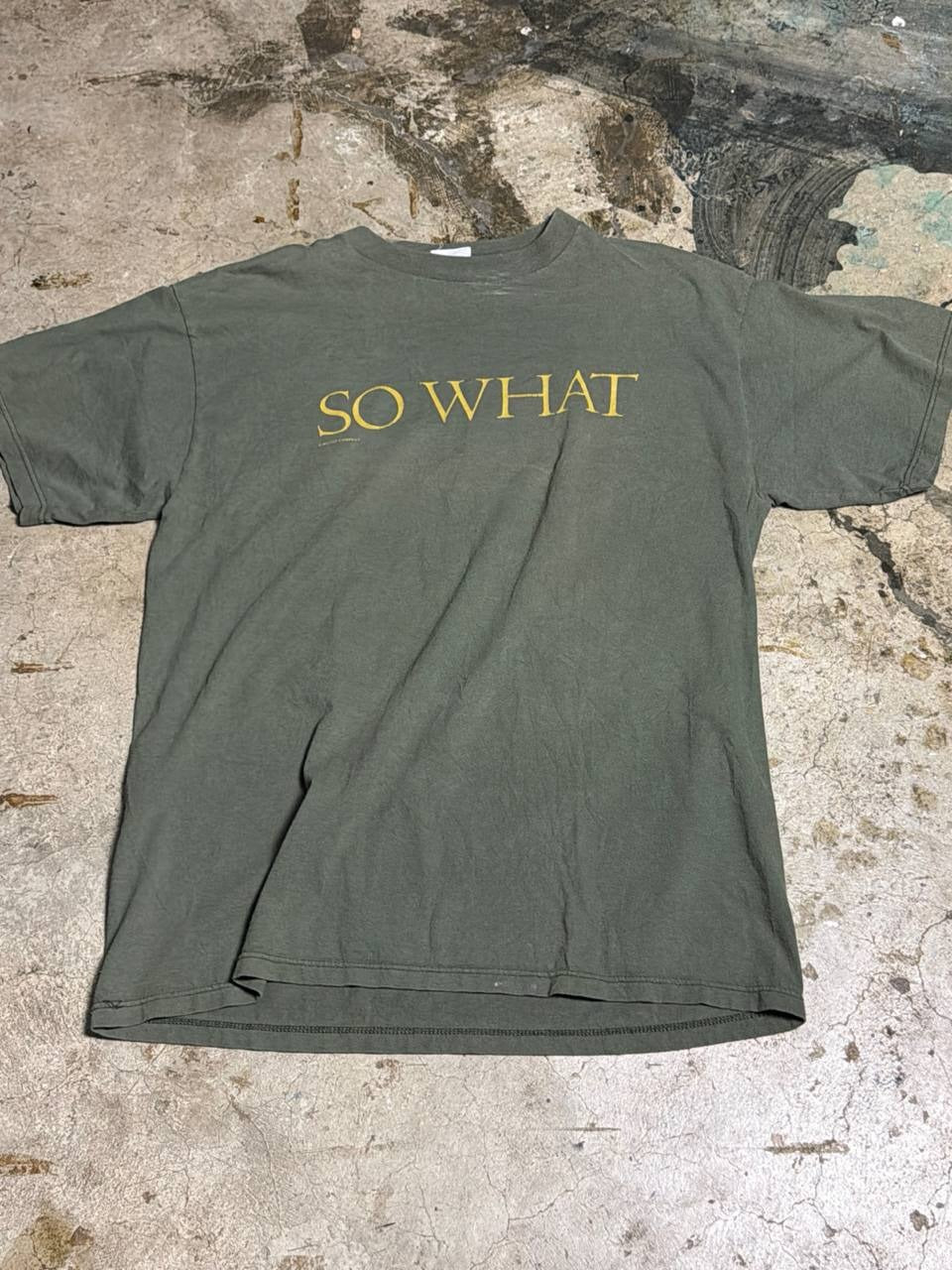Bilcat Company graphic t-shirt olive green XL