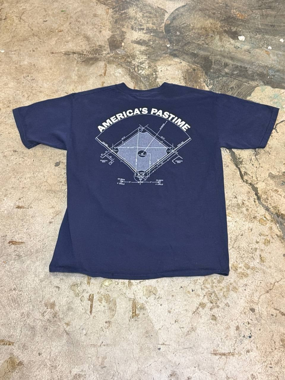 e.s Sports Apparels graphic t-shirt baseball navy L